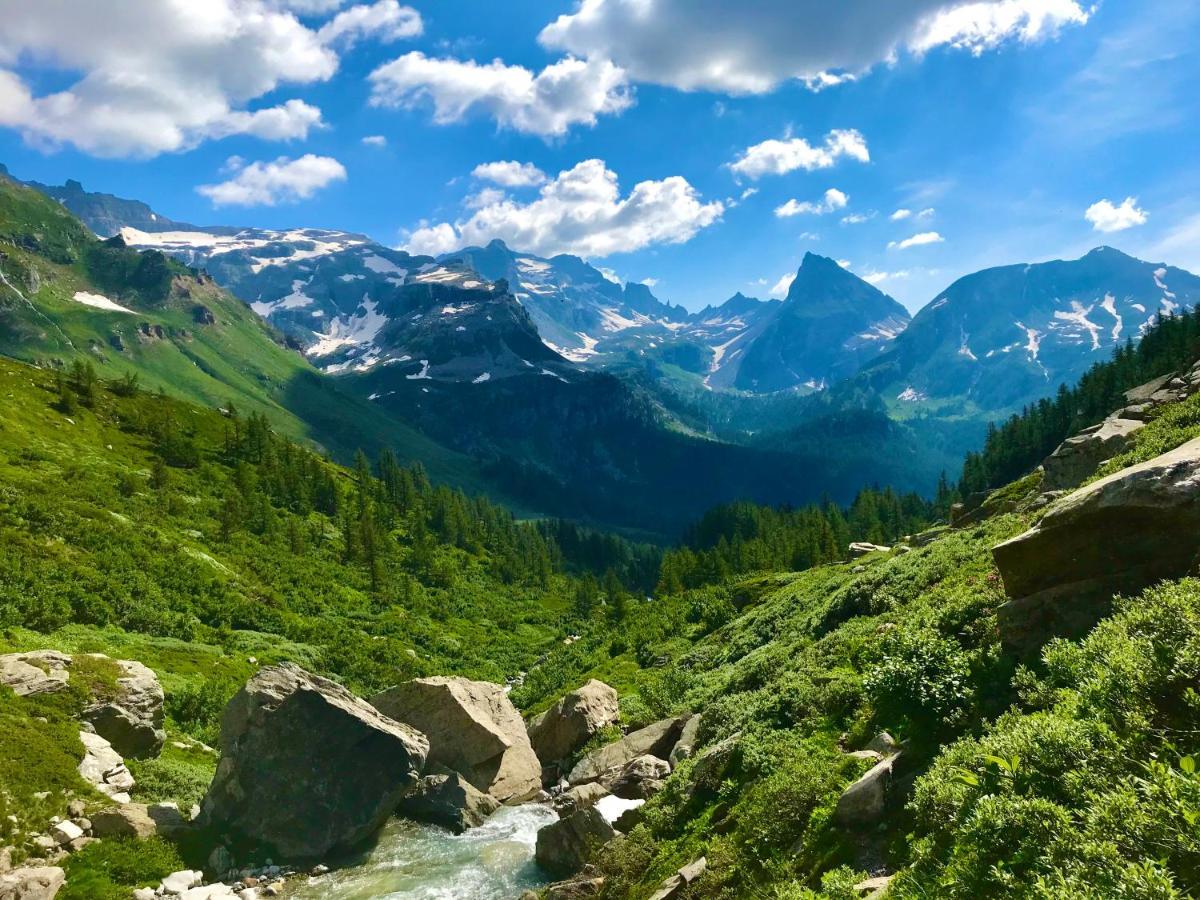 Вилла Casa Vacanza In Tipico Chalet Di Montagna Варцо Экстерьер фото